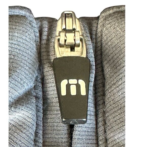 Travis Mathew Men’s Cold Heart 2.0 Gray Quilted Puffer Golf Vest XXL - Picture 10 of 10